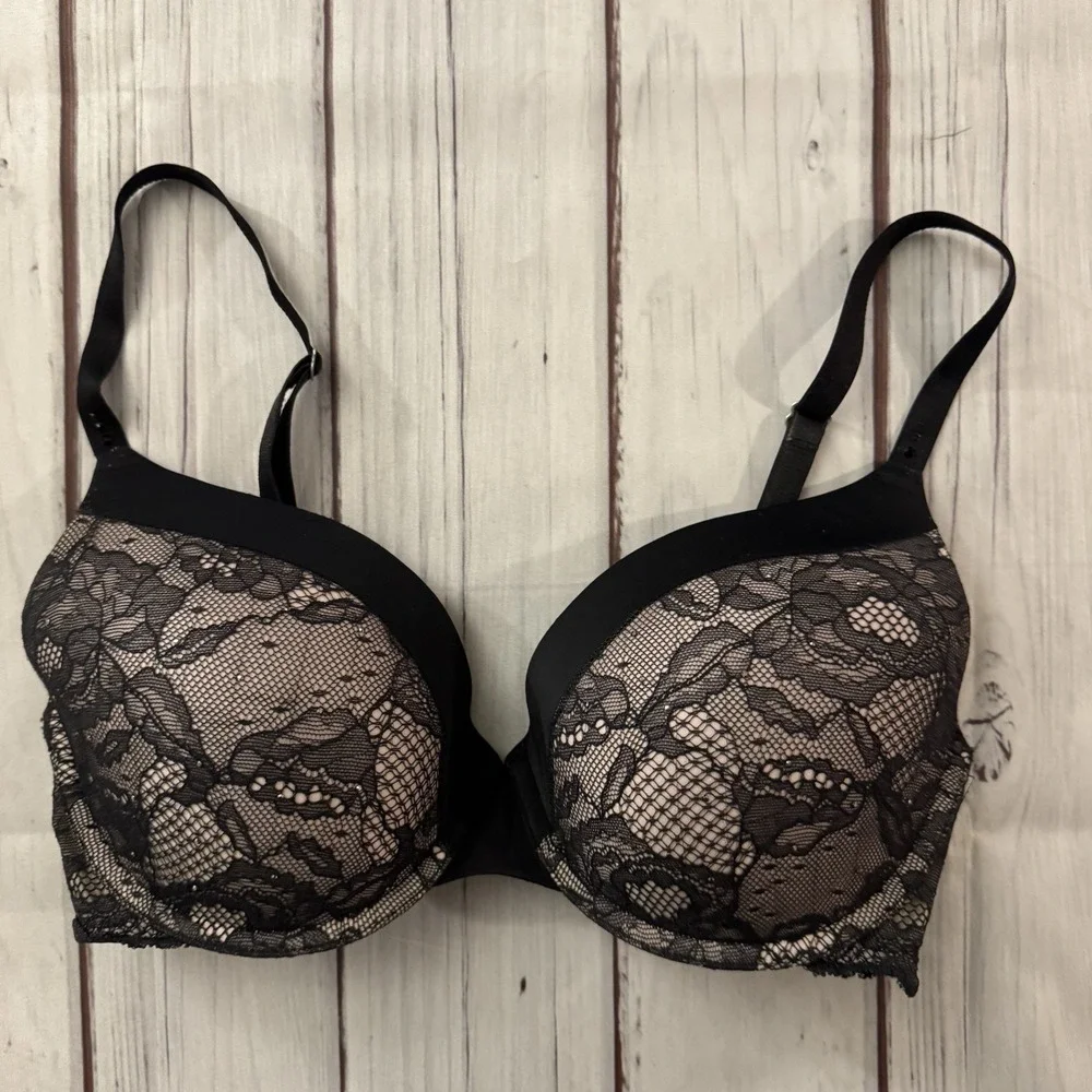 Victoria's Secret Biofit Demi Uplift‎ Bra 32DD Black Embellished Women's Sexy